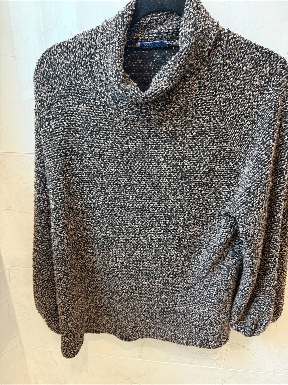 Zara Marled Black and Cream Bouclé Sweater - Picture 1 of 2